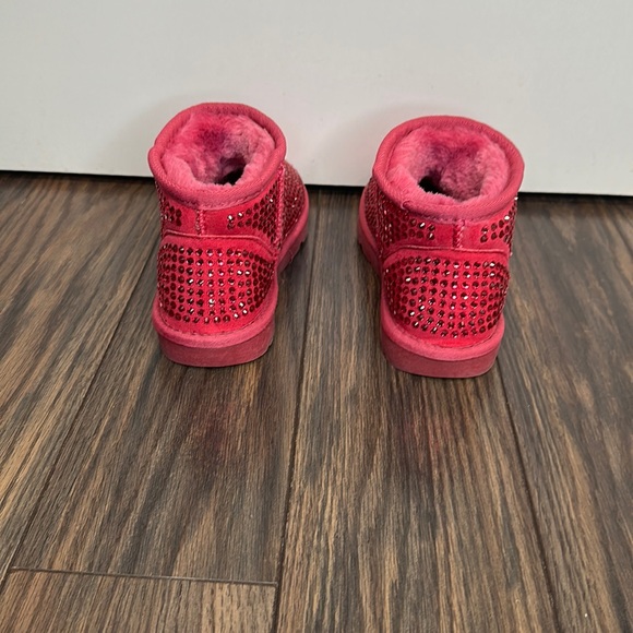 Akira Fairy Tale Pink Booties - Picture 7 of 11